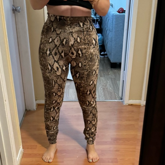 High waist workout pants - Picture 2 of 7